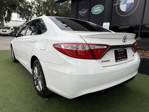 2016 Toyota Camry XLE
