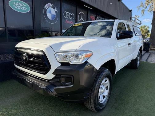 2023 Toyota Tacoma SR