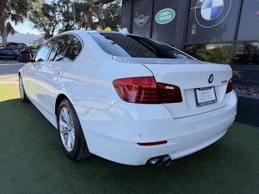 2016 BMW 528 528i