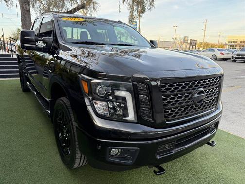 Black 2019 Nissan Titan XD SL