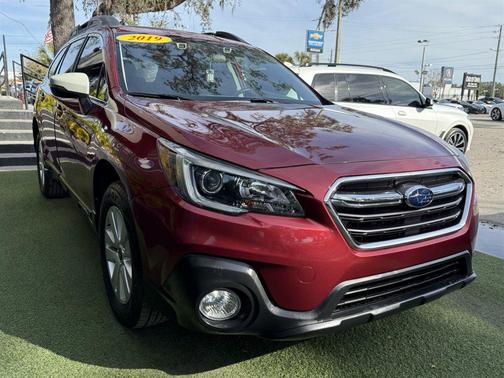 2019 Subaru Outback 2.5i Premium