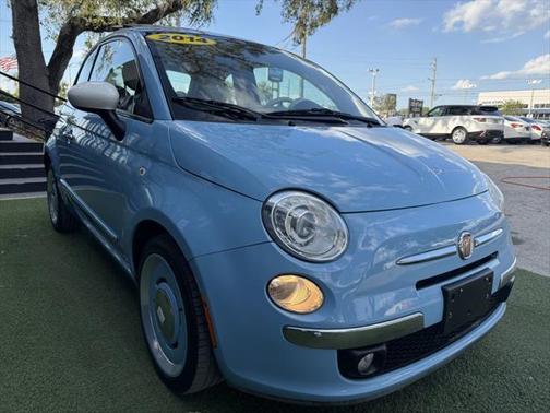 2014 FIAT 500 Lounge