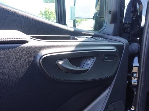 2025 Mercedes-Benz Sprinter 2500 High Roof