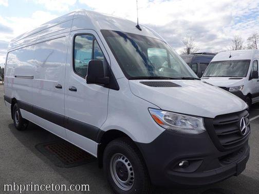 2024 Mercedes-Benz Sprinter 2500 High Roof