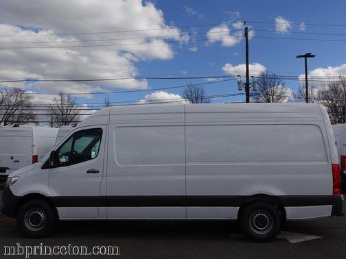 2024 Mercedes-Benz Sprinter 2500 High Roof