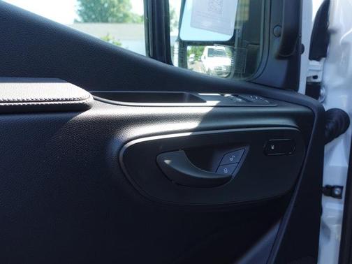 2025 Mercedes-Benz Sprinter 2500 High Roof