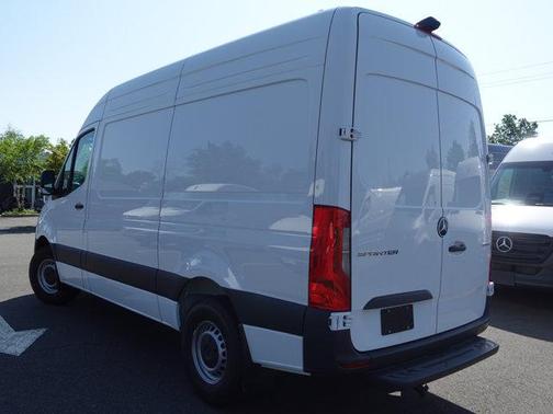 2025 Mercedes-Benz Sprinter 2500 High Roof