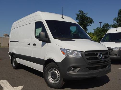 2025 Mercedes-Benz Sprinter 2500 High Roof
