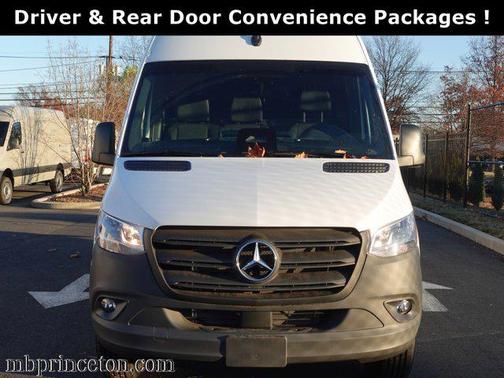 2025 Mercedes-Benz Sprinter 2500 High Roof