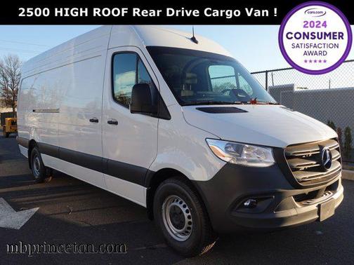 2025 Mercedes-Benz Sprinter 2500 High Roof