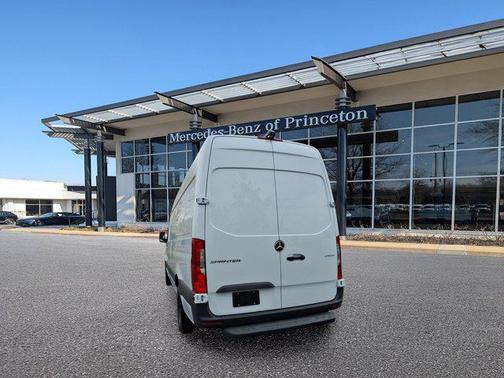 Arctic White 2026 Mercedes-Benz Sprinter 2500 High Roof