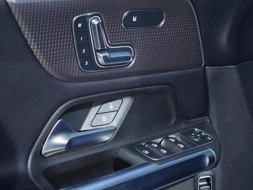 2022 Mercedes-Benz GLB 250 4MATIC