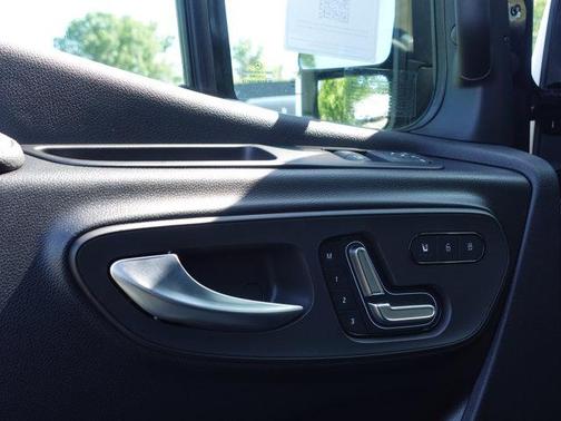 2025 Mercedes-Benz Sprinter 2500 High Roof