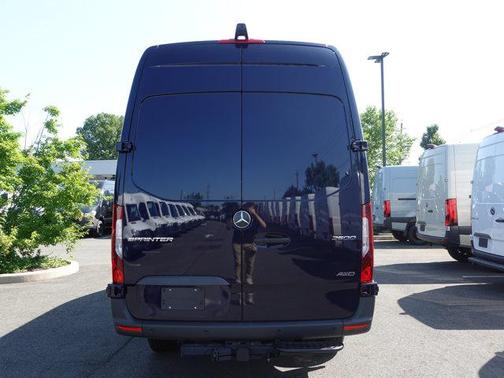 2025 Mercedes-Benz Sprinter 2500 High Roof