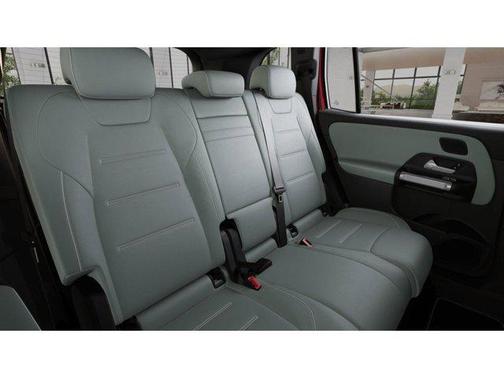 2026 Mercedes-Benz GLB 250 4MATIC