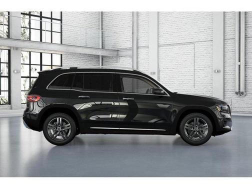2025 Mercedes-Benz GLB 250 4MATIC