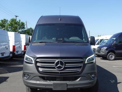 2025 Mercedes-Benz Sprinter 2500 High Roof