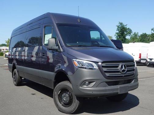 2025 Mercedes-Benz Sprinter 2500 High Roof