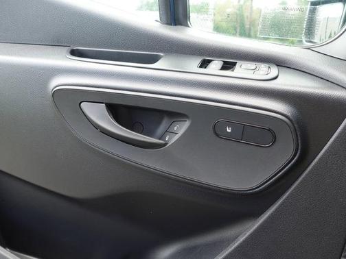 2025 Mercedes-Benz Sprinter 2500 Standard Roof