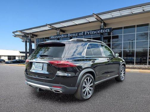 Obsidian Black Metallic 2024 Mercedes-Benz GLE 350 4MATIC