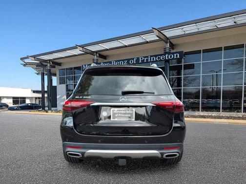 Obsidian Black Metallic 2024 Mercedes-Benz GLE 350 4MATIC