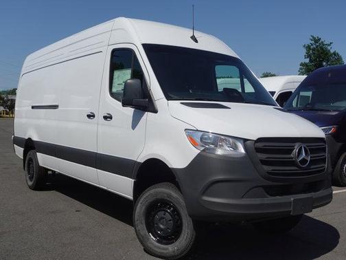 2025 Mercedes-Benz Sprinter 2500 High Roof
