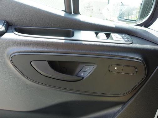 2025 Mercedes-Benz Sprinter 2500 Standard Roof