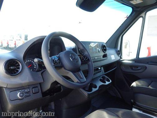 2024 Mercedes-Benz Sprinter 2500 High Roof