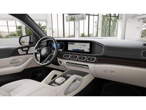 2025 Mercedes-Benz GLS 450 4MATIC