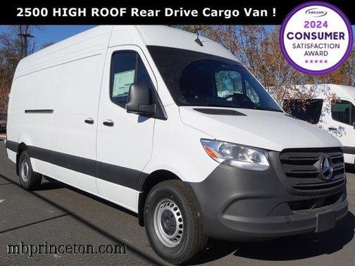 2025 Mercedes-Benz Sprinter 2500 High Roof