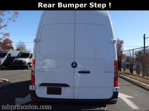 2025 Mercedes-Benz Sprinter 2500 High Roof