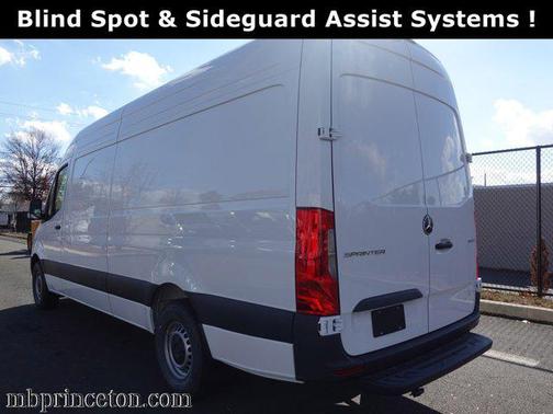2025 Mercedes-Benz Sprinter 2500 High Roof