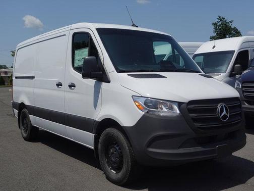 2025 Mercedes-Benz Sprinter 2500 Standard Roof