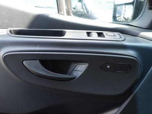 2025 Mercedes-Benz Sprinter 2500 Standard Roof