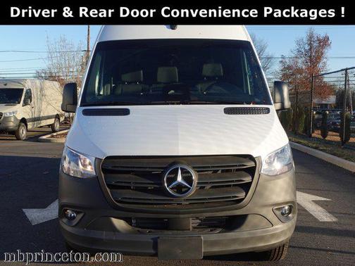 2025 Mercedes-Benz Sprinter 2500 High Roof