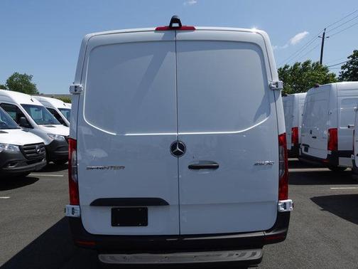 2025 Mercedes-Benz Sprinter 2500 Standard Roof
