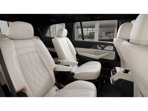 2025 Mercedes-Benz AMG GLS 63 Base