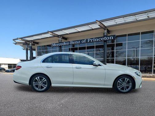 MANUFAKTUR Diamond White Metallic 2023 Mercedes-Benz E-Class 4MATIC