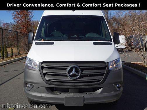 2025 Mercedes-Benz Sprinter 2500 High Roof