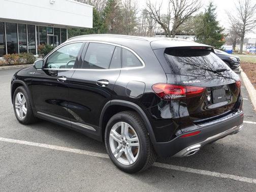 2021 Mercedes-Benz GLA 250 Base 4MATIC