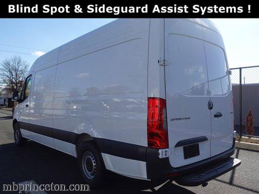 2025 Mercedes-Benz Sprinter 2500 High Roof
