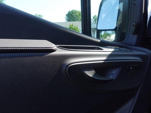 2025 Mercedes-Benz Sprinter 2500 High Roof