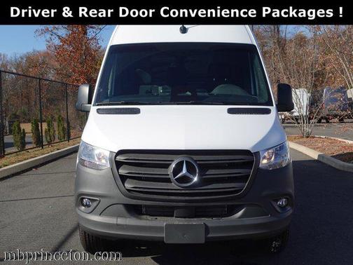 2025 Mercedes-Benz Sprinter 2500 High Roof