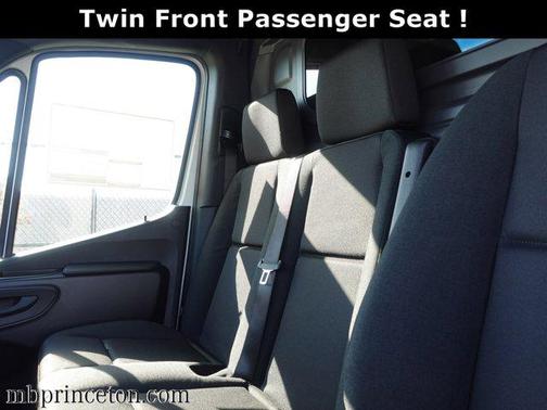 2025 Mercedes-Benz Sprinter 2500 High Roof