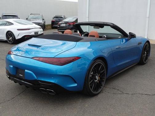 2022 Mercedes-Benz AMG SL 63 Base