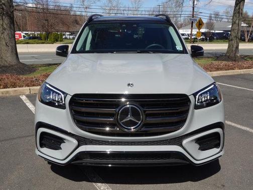 2025 Mercedes-Benz GLS 450 4MATIC