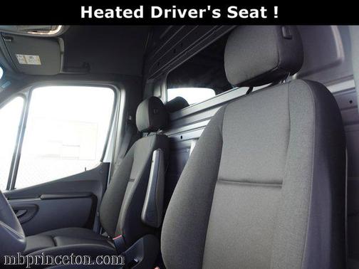 2025 Mercedes-Benz Sprinter 2500 High Roof