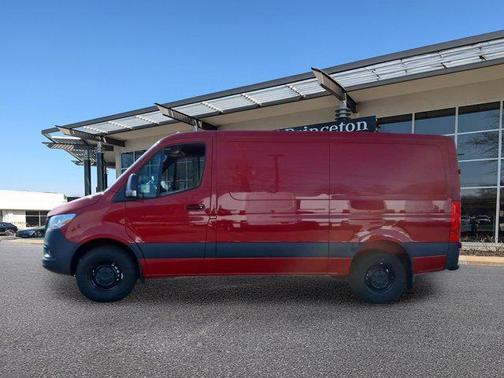 2025 Mercedes-Benz Sprinter 2500 Standard Roof