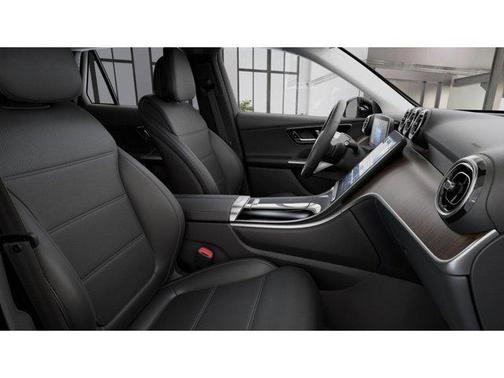 2025 Mercedes-Benz GLC 350e Base