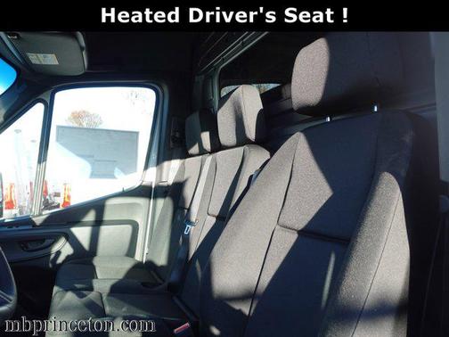2025 Mercedes-Benz Sprinter 2500 High Roof
